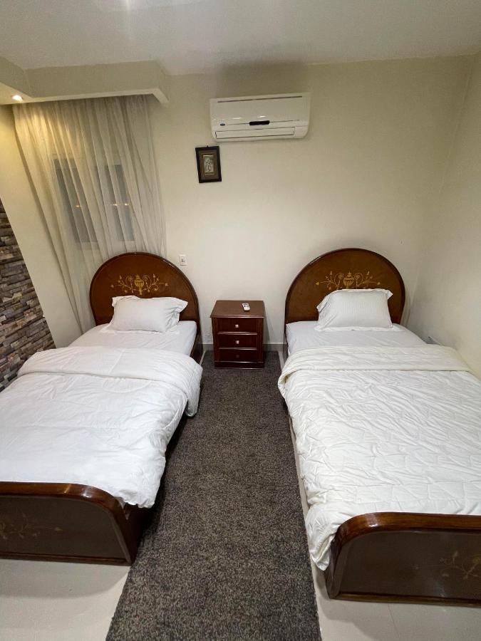 Apartamento Superb & Comfy 3bdr With Outstanding View فاخرة فيو رائع للمطار